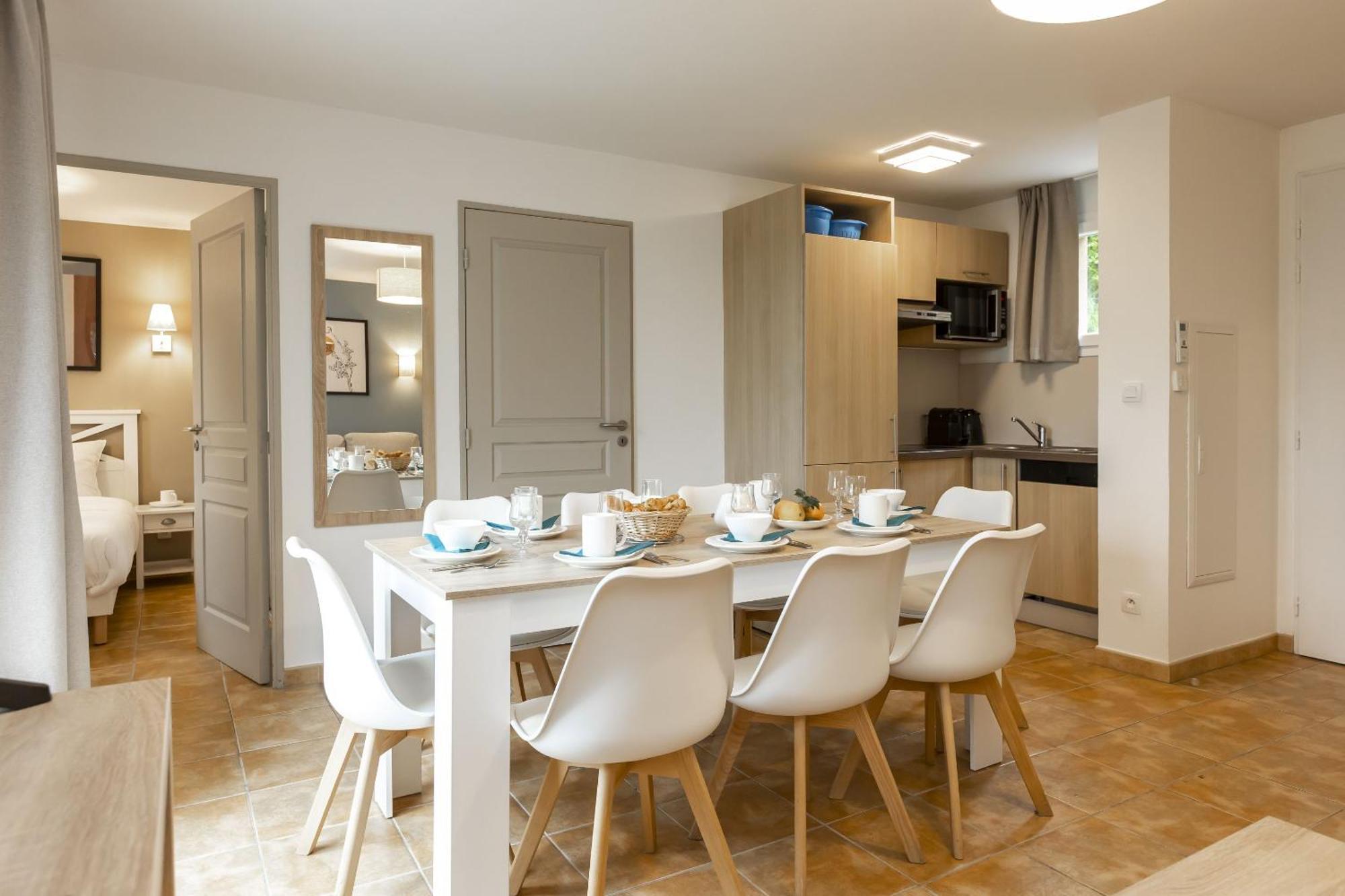 Apart-hotel Odalys - Les Coteaux De 4*