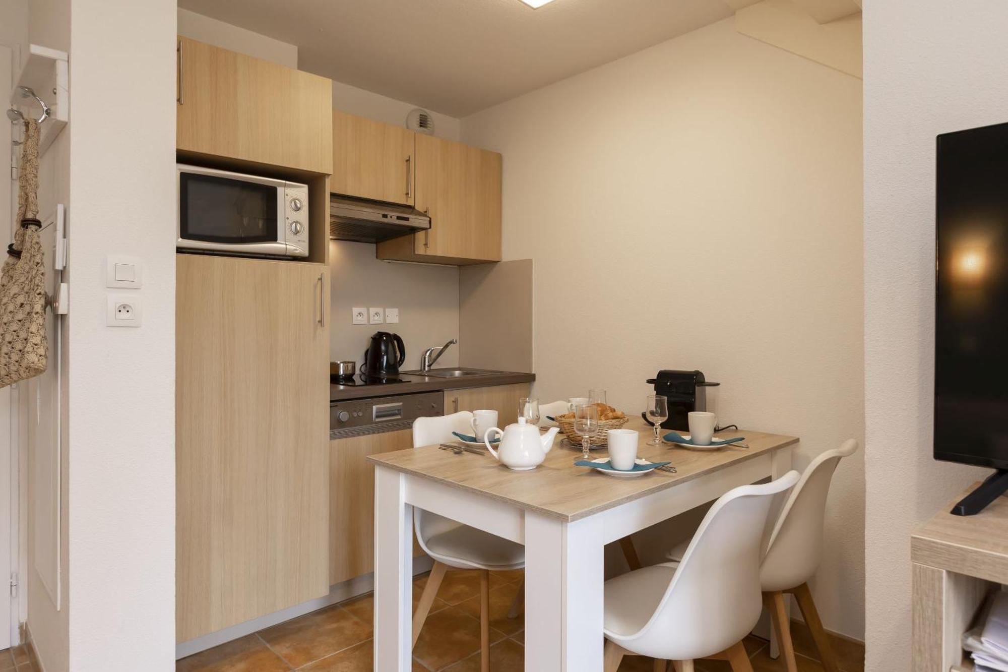 Apart-hotel Odalys - Les Coteaux De 4*