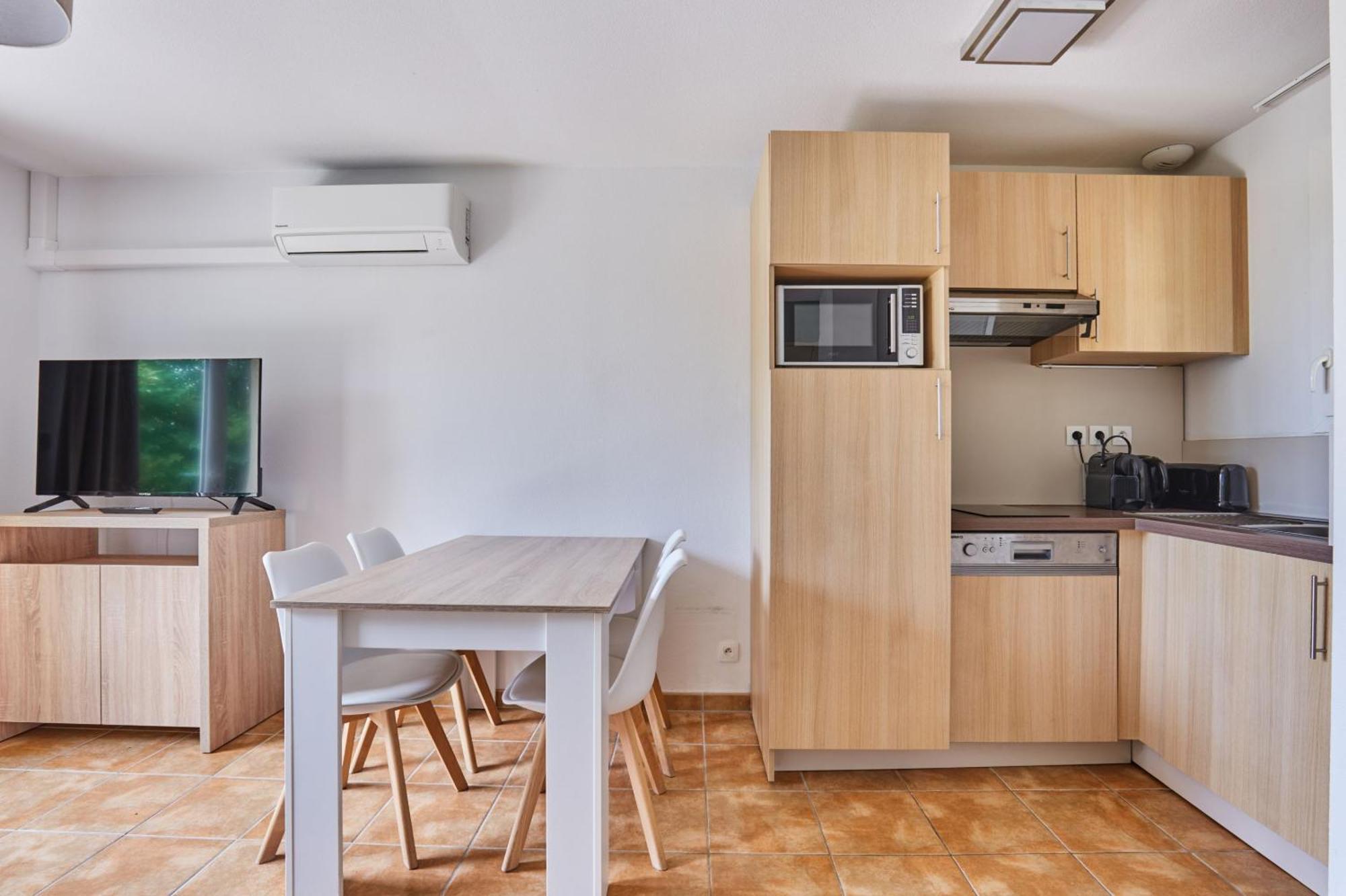 Apart-hotel Odalys - Les Coteaux De 4*